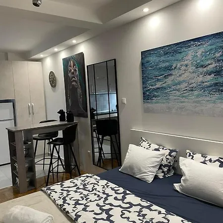 アパート Downtown 2