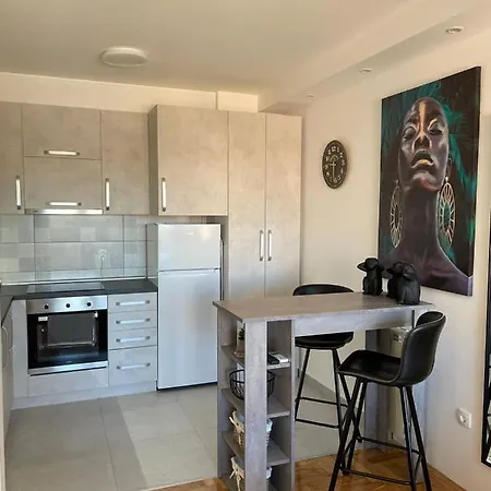 Downtown 2 アパート *